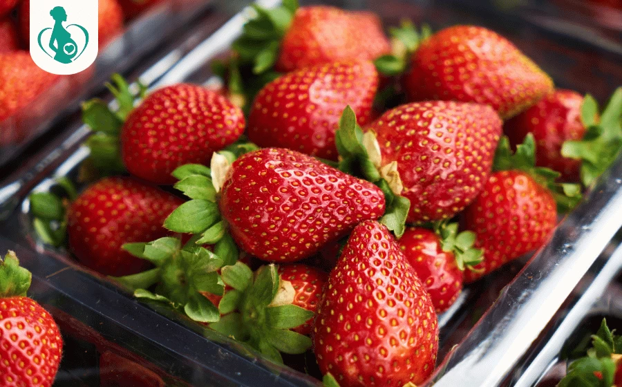 Bầu 3 tháng đầu ăn dâu tây được không